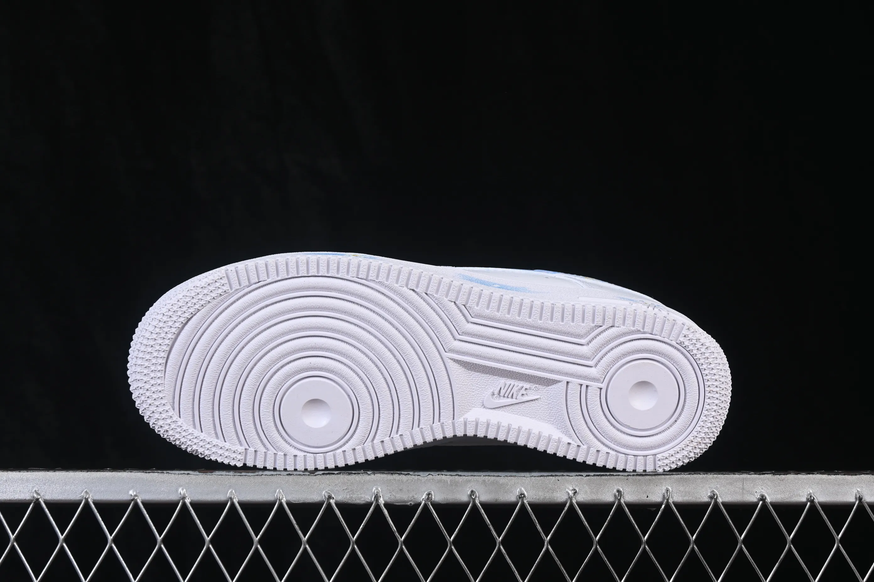 All categories Nk Air Force 1 Air Force series Nk Air Force 1 Low Air Force low-top Nike Air Force 1'07 Low Two-dimensional theme Square inch Wanxiang Air Force 1 low-top casual sneakers ZH0316-129